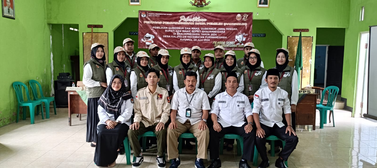 PELANTIKAN PETUGAS PEMUTAKHIRAN DATA PEMILIH (PPDP) PADA PEMILIHAN KEPALA DAERAH TAHUN 2024